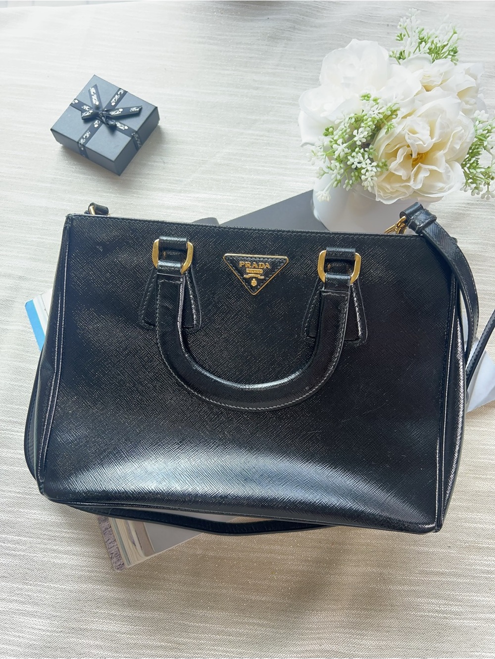 Prada Galleria Small Shiny Black Saffiano Lux Leather Zip Tote